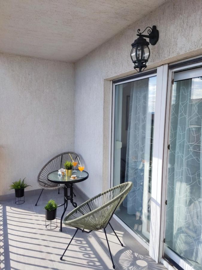 Apartment Ivante Kaštela Екстериор снимка