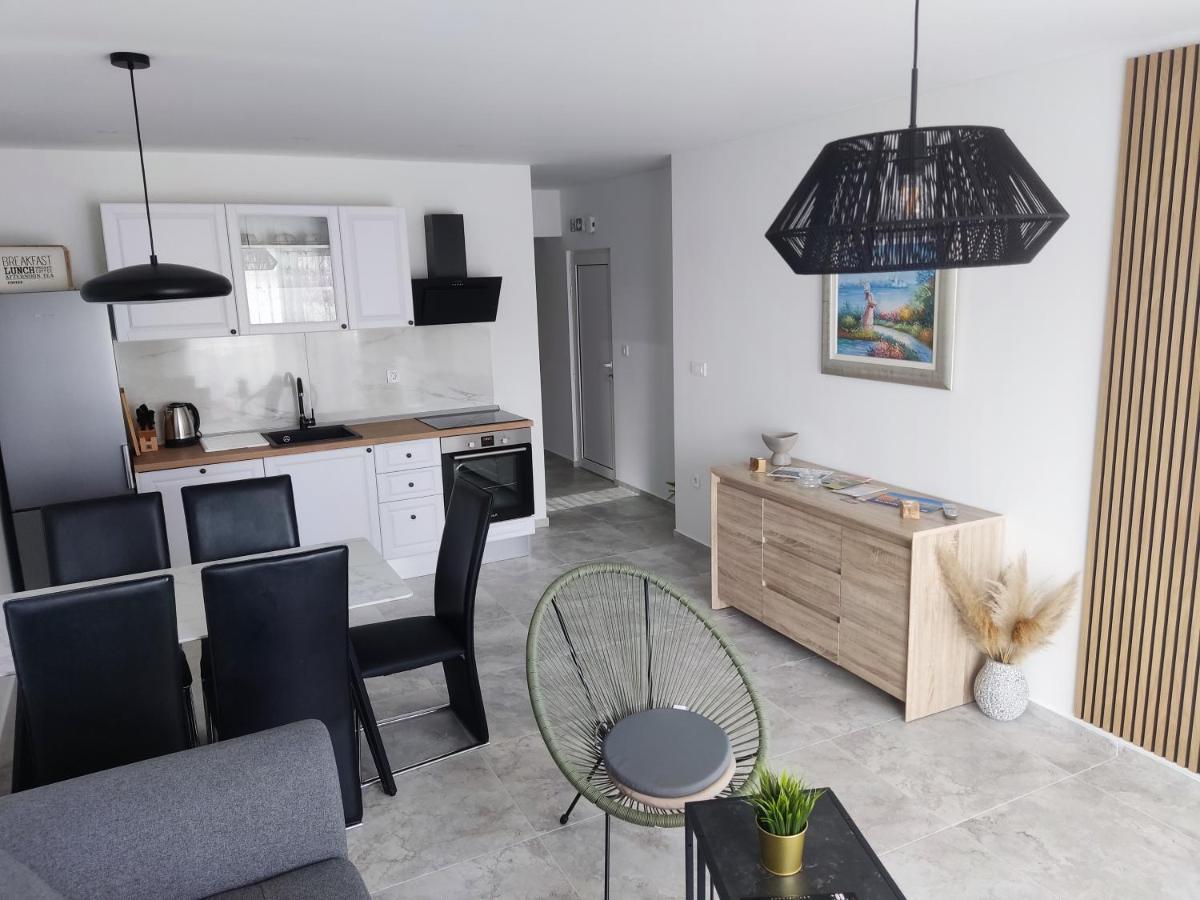 Apartment Ivante Kaštela Екстериор снимка
